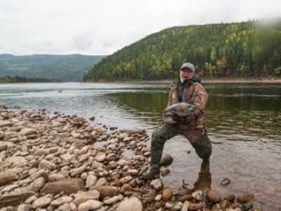 Рыбалка на трофейного тайменя на реке Гонам Туры в Якутии Турмаршруты в Якутии