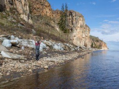 Водопады и ледяные пещеры скал Еланка Куччугуй Кэтэмэ - скалы Еланки - п. Еланка Туры в Якутии Турмаршруты в Якутии