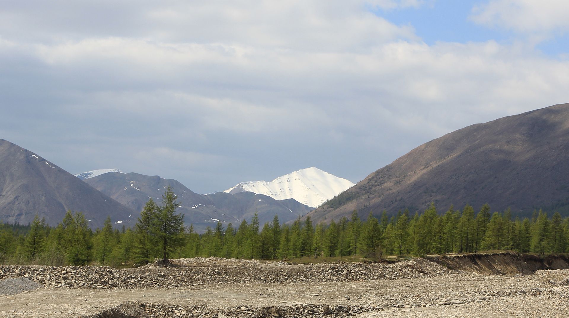 Пеший поход в горах Кюрбеляха (Якутия)