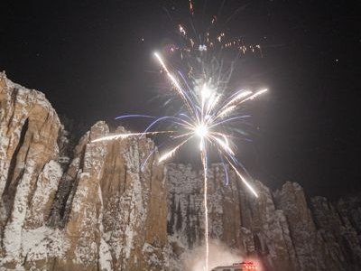 Встреча Нового Года на реке Синяя Туры в Якутии Турмаршруты в Якутии
