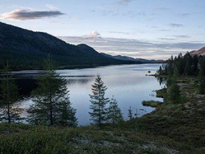 Путешествие к горному озеру Сисиндьэ (Оймякон). По тропам снежных баранов Чубуку. Сопутствующая рыбалка на арктического гольца Туры в Якутии Турмаршруты в Якутии