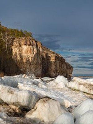 Водопады и ледяные пещеры скал Еланка Куччугуй Кэтэмэ - скалы Еланки - п. Еланка