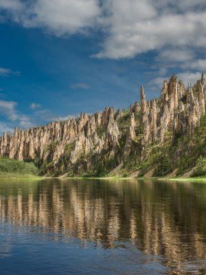 "Золотые Скалы реки Синяя". Синские, Ленские Столбы