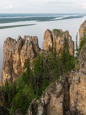 Сплав по реке Лена с посещением Ленских Столбов, тукуланов-песков Самыс Кумага и Кысыл Элэсин