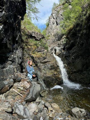 «В горах Семи Хребтов. Водопады хребта Сэттэ Дабан»