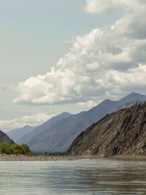 Река Индигирка. Через Ущелье Восторга и Восхищения! Маршрут: п.Усть-Нера - с.Хонуу