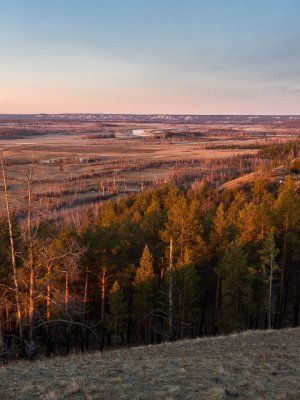 К древним вулканам Туймаады. Молотовская Падь, наскальные рисунки Туймаады