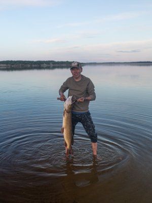 Трофейная рыбалка на реке Вилюй. Маршрут: п. Кысыл Сыр - устье р. Вилюй (до Лены)