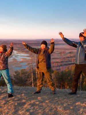К древним вулканам Туймаады. Молотовская Падь, наскальные рисунки Туймаады