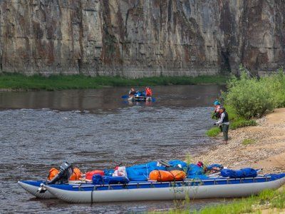 О надувных катамаранах, используемых в водных турах "инЯкутия"