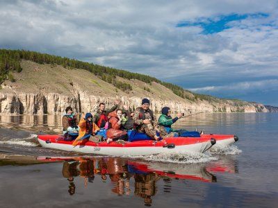 О надувных катамаранах, используемых в водных турах "инЯкутия"