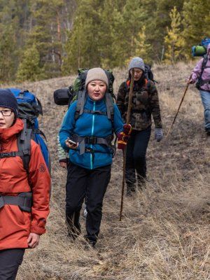 Водопады и ледяные пещеры скал Еланка Куччугуй Кэтэмэ - скалы Еланки - п. Еланка