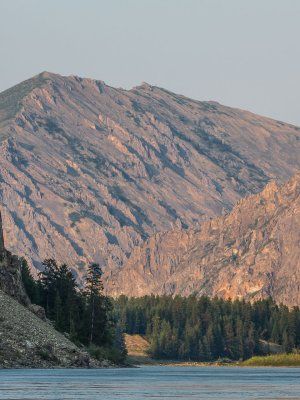 Река Индигирка. Через Ущелье Восторга и Восхищения! Маршрут: п.Усть-Нера - с.Хонуу