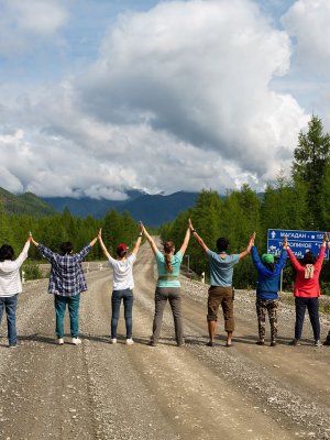 «В горах Семи Хребтов. Водопады хребта Сэттэ Дабан»