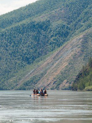 Река Индигирка. Через Ущелье Восторга и Восхищения! Маршрут: п.Усть-Нера - с.Хонуу