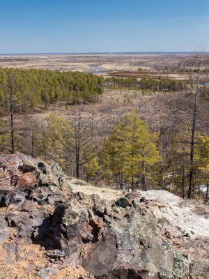 К древним вулканам Туймаады. Молотовская Падь, наскальные рисунки Туймаады