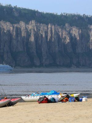 Сплав по реке Лена с посещением Ленских Столбов, тукуланов-песков Самыс Кумага и Кысыл Элэсин