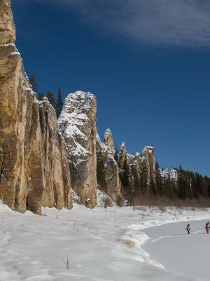 Зима на реке Синяя. Синские Столбы