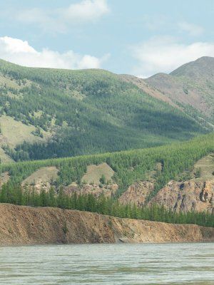 Река Индигирка. Через Ущелье Восторга и Восхищения! Маршрут: п.Усть-Нера - с.Хонуу