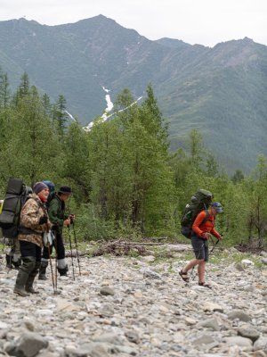 «В горах Семи Хребтов. Водопады хребта Сэттэ Дабан»