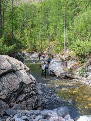 «В горах Семи Хребтов. Водопады хребта Сэттэ Дабан»