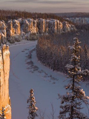 Зима на реке Синяя. Синские Столбы