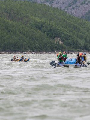Река Индигирка. Через Ущелье Восторга и Восхищения! Маршрут: п.Усть-Нера - с.Хонуу
